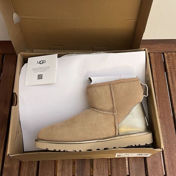 UGG Classic Mini Shine Boots Brown/Metallic USA Women Size 7/UK 5/EU 38 - Picture 13 of 15